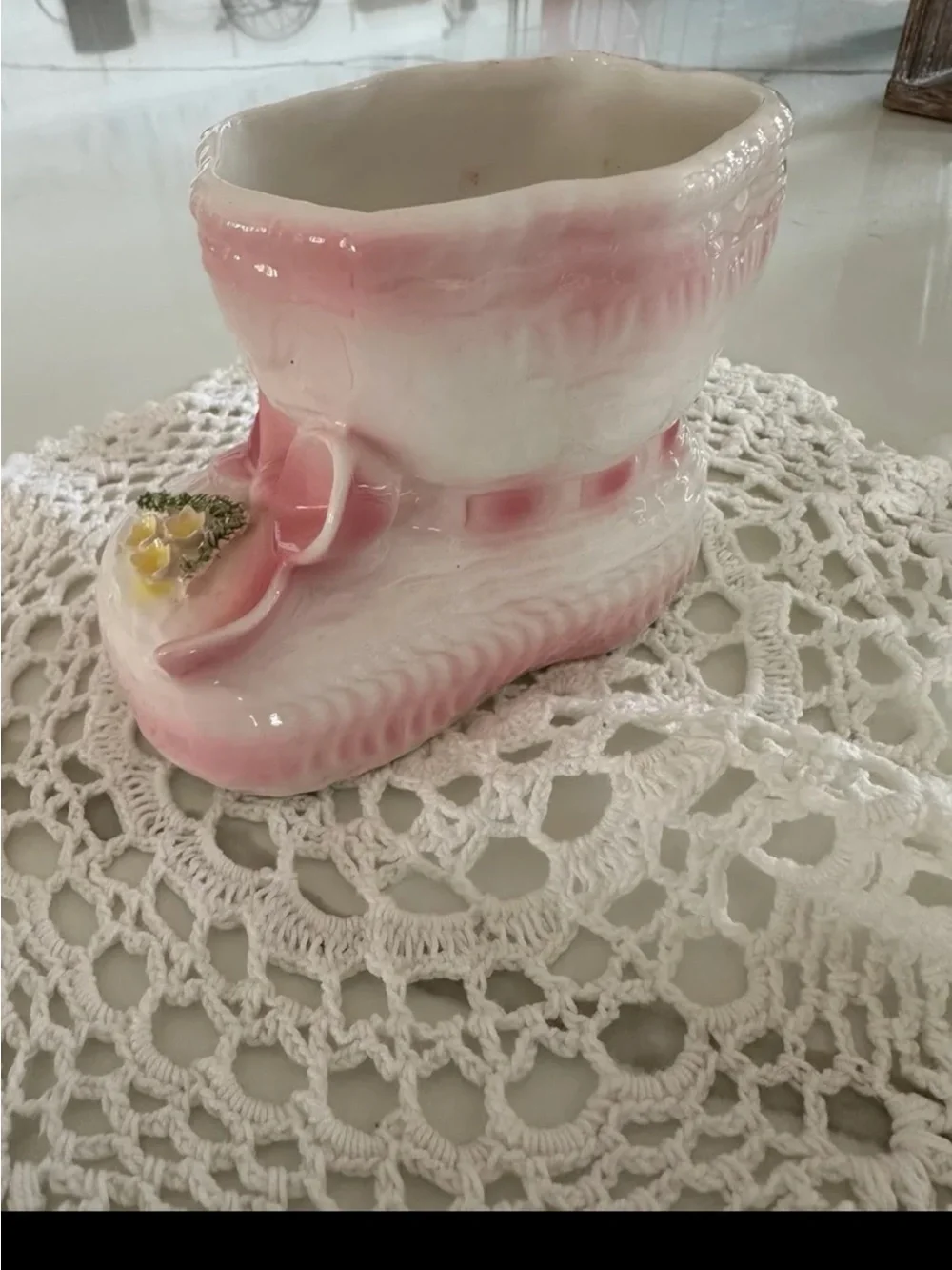 Vintage Rubens Originals ceramic pink Baby bootie Model # 300A Japan